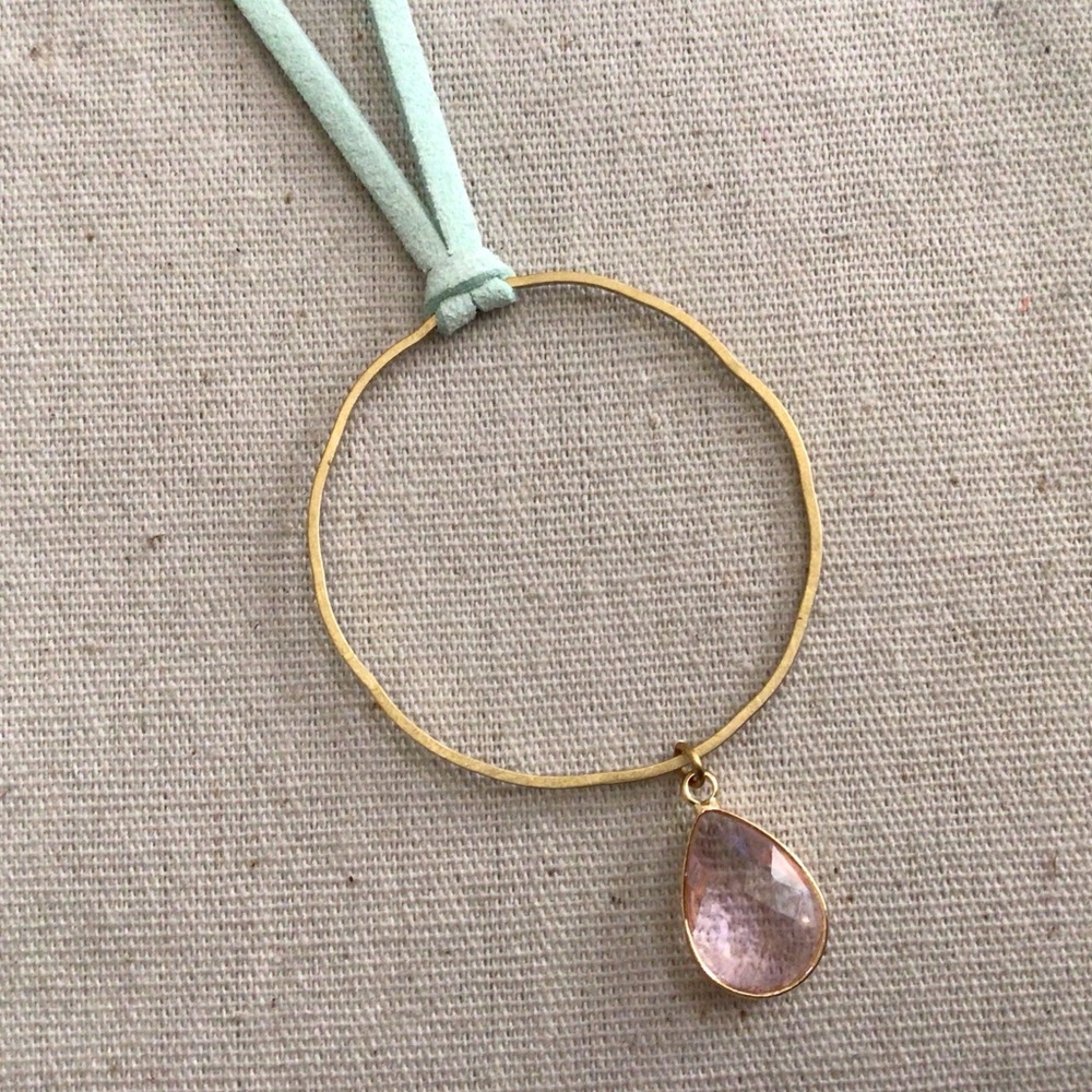 New handcrafted Sundance charm necklace blue suede cord pink stone pendant - Picture 3 of 6